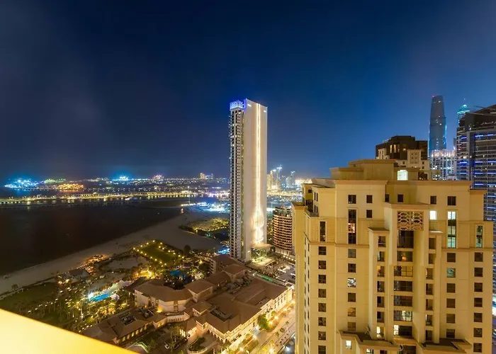 First Class 2Br Breathtaking Beach & Palm View